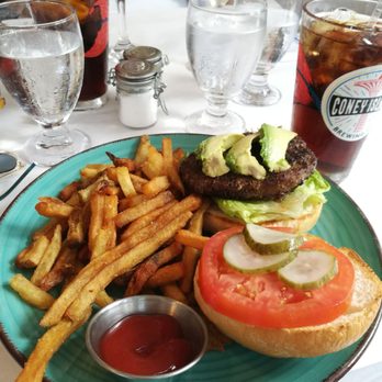 Harvest Kitchen - Avocado burger - New American Near Me - New York, New York
