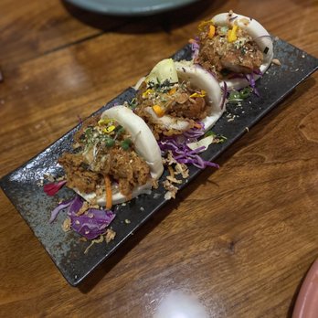 Berkeley Social Club - KFC Buns - Breakfast & Brunch Near Me - Berkeley, California
