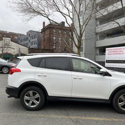 Broadway Marketplace - Parking lot