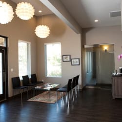 Centerpoint Advanced Restorative and Esthetic Dentistry - Lobby of Centerpoint Advanced Restorative & Esthetic Dentistry- Richardson, Texas