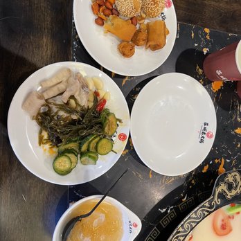 Chengdu Memory - For $2 you get the goodies bar - Hot Pot Near Me - Seattle, Washington