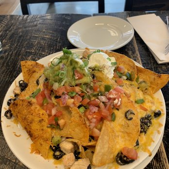 Breakside Brewery - Chicken nachos - American Near Me - Portland, Oregon