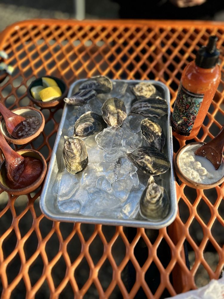 Shuck Shack Logo