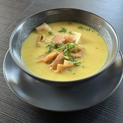 Yummy Touch Kitchen - Lentil soup