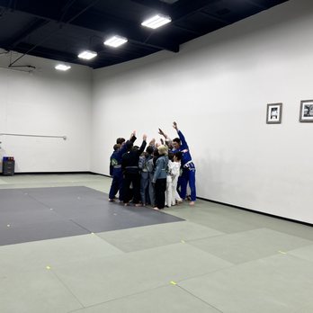 Evolve Jiu Jitsu Ventura - Brazilian Jiu-jitsu Near Me - Ventura, California