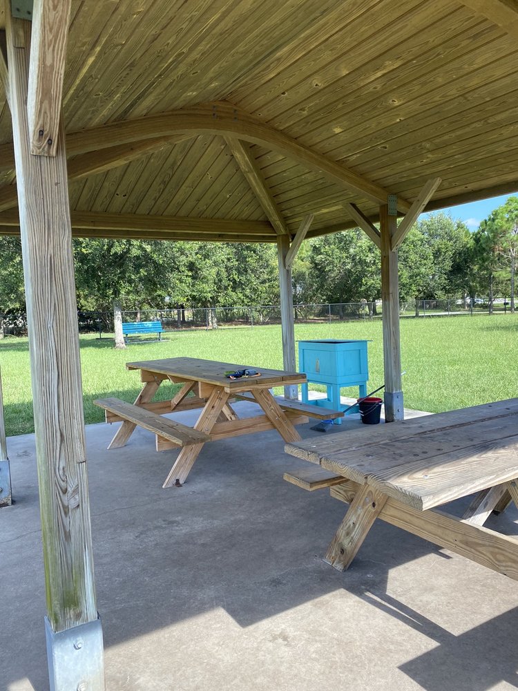 CREEKWOOD DOG PARK Updated September 2024 25 Photos & 14 Reviews