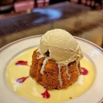Carlyle - Warm White Chocolate Bread Pudding - New American Near Me - Arlington, Virginia