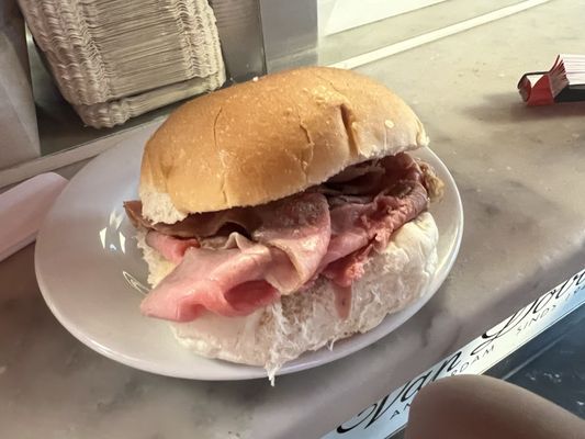 Eetsalon Van Dobben by null