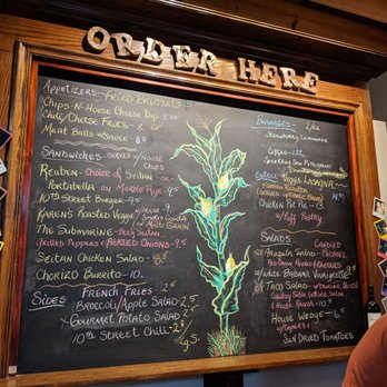10th Street Diner - Vegan Near Me - Indianapolis, Indiana