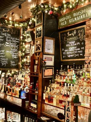 Swift Hibernian Lounge by null