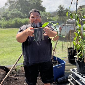 Laie Vanilla Company - The owner and the cutting we get to take home. - Farmers Market Near Me - Hauula, Hawaii