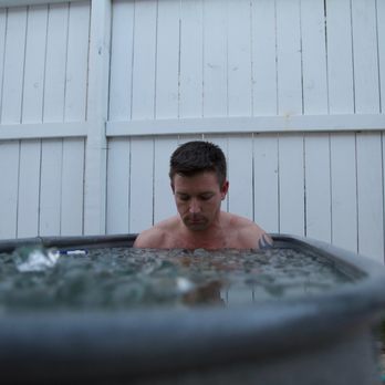 Mekanix - Ice bath (32 degrees Fahrenheit) - Gyms Near Me - Houston, Texas