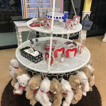 Nothing Bundt Cakes - Bakeries Near Me - Fayetteville, North Carolina