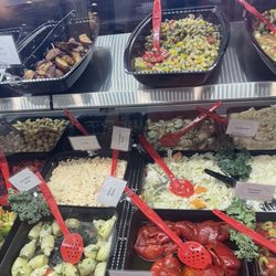 The Kosher Nosh - Everything your heart desires in a kosher deli