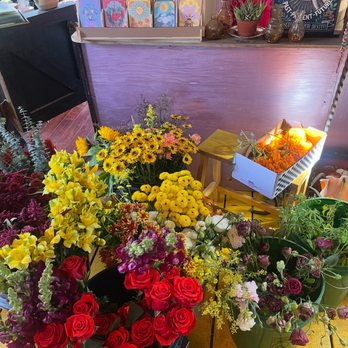 Flower Power Topanga - Florists Near Me - Topanga, California