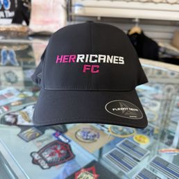 Flexfit hat with embroidered logo. Flexfit hat with embroidered logo.