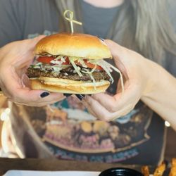 Bru Burger Bar - Black & Bleu Bison burger
