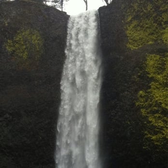 Latourell Falls - Hiking Near Me - Portland, Oregon Latourell Falls - Hiking Near Me - Portland, Oregon