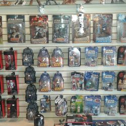Hero Haven Toys & Comics - Nice star wars selection