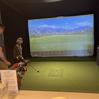 1899 Indoor Golf - Golf Near Me - Twinsburg, Ohio