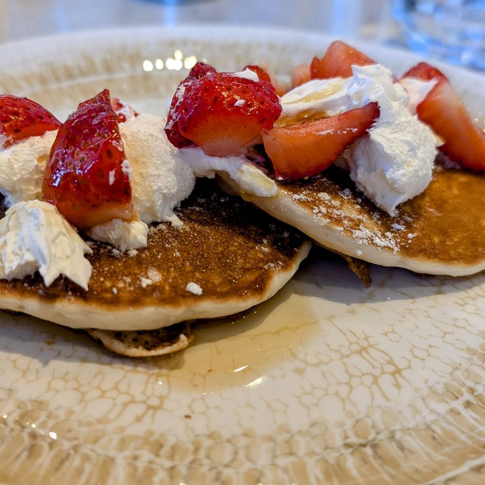 La Luz Restaurant - Pancakes with fresh berries and whipped cream - Tex-Mex Near Me - Tucson, Arizona La Luz Restaurant - Pancakes with fresh berries and whipped cream - Tex-Mex Near Me - Tucson, Arizona