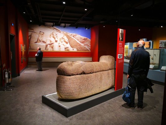 World Museum by null