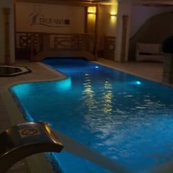 Pałacyk Trofana - Der Pool