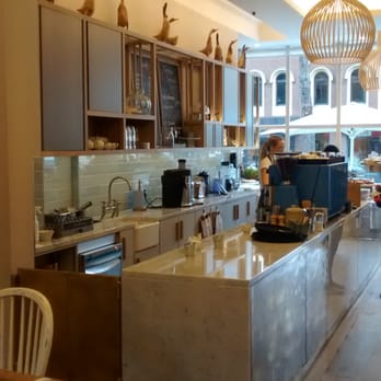 106 Baker St - Coffee & Tea Near Me - London, XGL