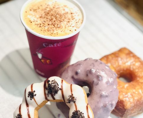Family Donut Shop by null