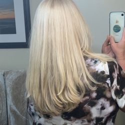 Sunshine salon Monterey - Back