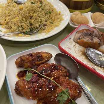 HL Peninsula Restaurant - General's wings, roast duck, glutinous balls fried rice - Dim Sum Near Me - Milpitas, California HL Peninsula Restaurant - General's wings, roast duck, glutinous balls fried rice - Dim Sum Near Me - Milpitas, California