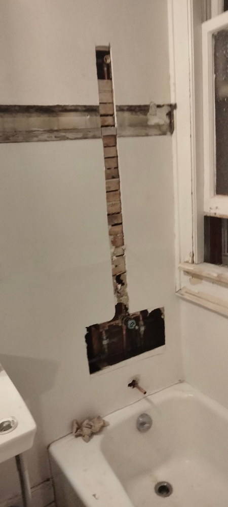 Slide of A 2 Z Pro Handyman