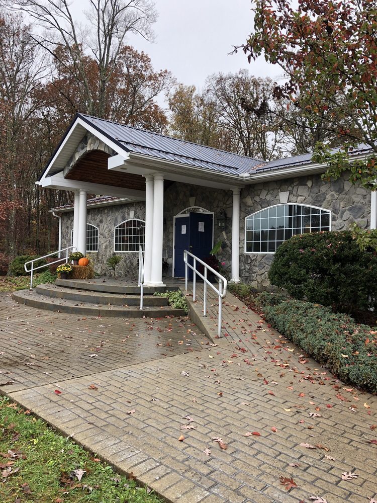 DANIEL VINEYARDS 15 Photos & 10 Reviews 200 Twin Oaks Rd, Crab