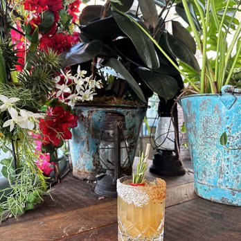 Catch - Salt-n-pepa drink - Sushi Bars Near Me - West Hollywood, California