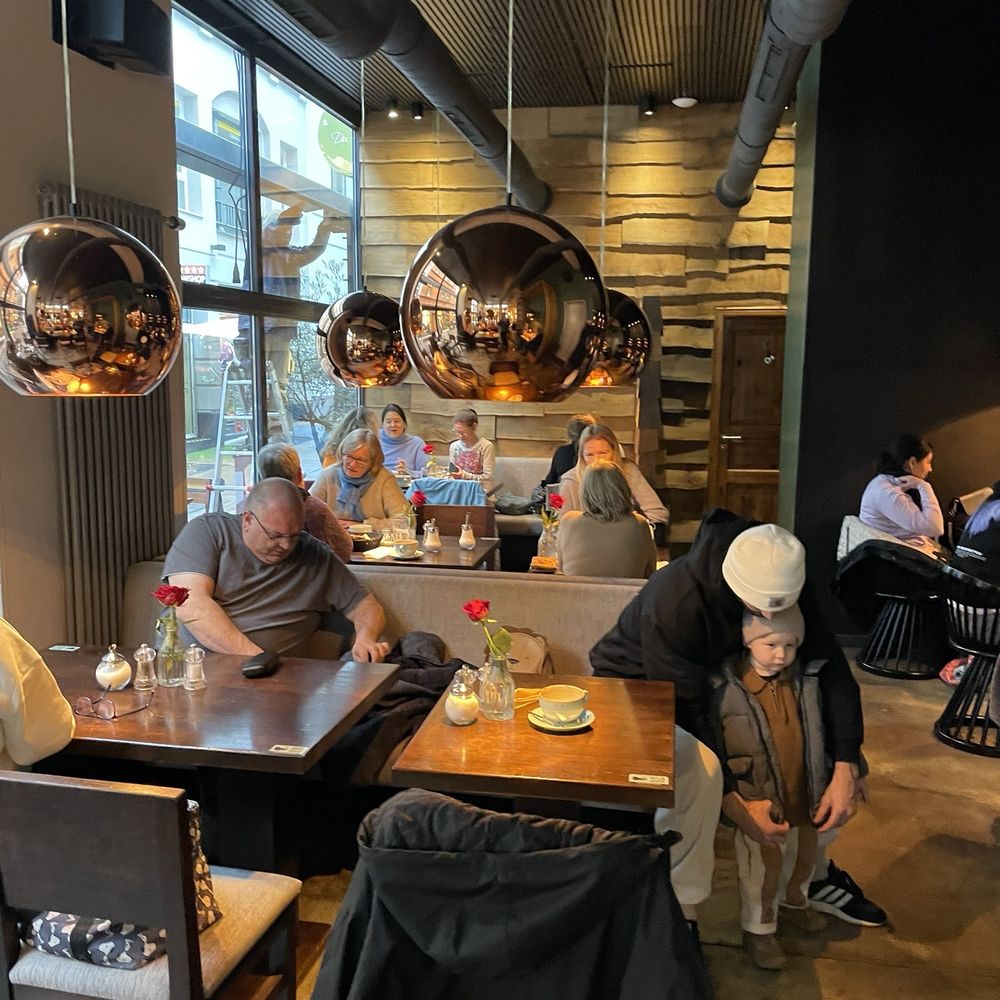 Du & Ich - Cafes Near Me - Wiesbaden, HE