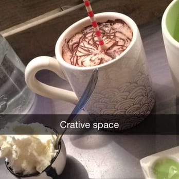 Creative Space - Varm chokolade med flødeskum. Så god at den lige skulle på Snapchat også ;) - Arts & Crafts Near Me - Copenhagen, 84