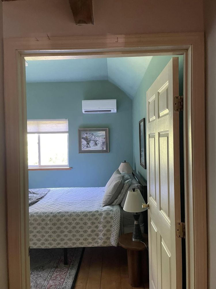 Slide of Vallee Solutions