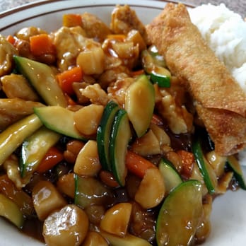 Golden Wok - Cashew chicken - Chinese Near Me - Houston, Texas