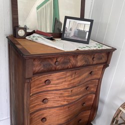 Laura Riding Jackson Foundation - Chest