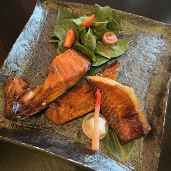 Kinjiro - Grilled King Salmon Collar and Belly "Yuan-Yaki" - Izakaya Near Me - Los Angeles, California