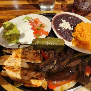 Mezcalero at La Cosecha - My son's dueling platter, ditto - Mexican Near Me - Washington, DC, District of Columbia Mezcalero at La Cosecha - My son's dueling platter, ditto - Mexican Near Me - Washington, DC, District of Columbia