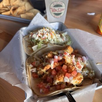 Taco Dive - Cilantro chicken taco on corn tortilla, and the real dill on a corn tortilla - Tacos Near Me - Melbourne, Florida
