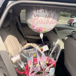 Brentwood Florist - Birthday gift