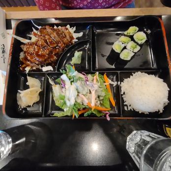 Hanabi Sushi - Beef Teriyaki & Avocado Roll Bento - Japanese Near Me - Mountain View, California Hanabi Sushi - Beef Teriyaki & Avocado Roll Bento - Japanese Near Me - Mountain View, California