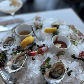 Spago - Half Dozen Oysters Three East And West Coast - New American Near Me - Las Vegas, Nevada Spago - Half Dozen Oysters Three East And West Coast - New American Near Me - Las Vegas, Nevada