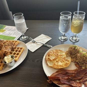 Jessicas - Breakfast & Brunch Near Me - Kapolei, Hawaii