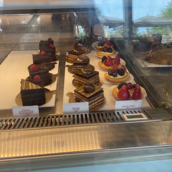 Cassis Market - Bakeries Near Me - Saint Petersburg, Florida Cassis Market - Bakeries Near Me - Saint Petersburg, Florida