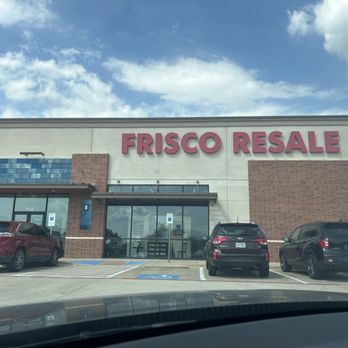 Frisco Resale - Entrance from the parking lot - Furniture Stores Near Me - Frisco, Texas
