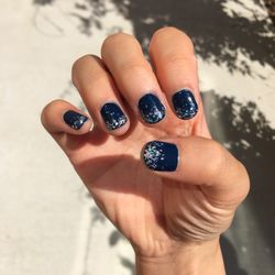 Nails 2000+ - And the sparkles are rainbow in the sun!
