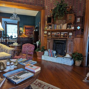Pensacola Victorian - Bed & Breakfast Near Me - Pensacola, Florida Pensacola Victorian - Bed & Breakfast Near Me - Pensacola, Florida